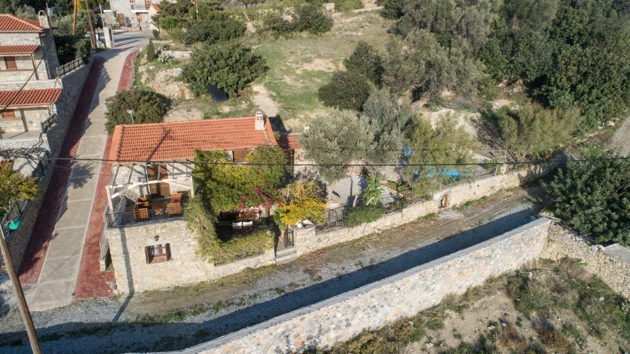 Hostal Argyros House Triopetra Exterior foto