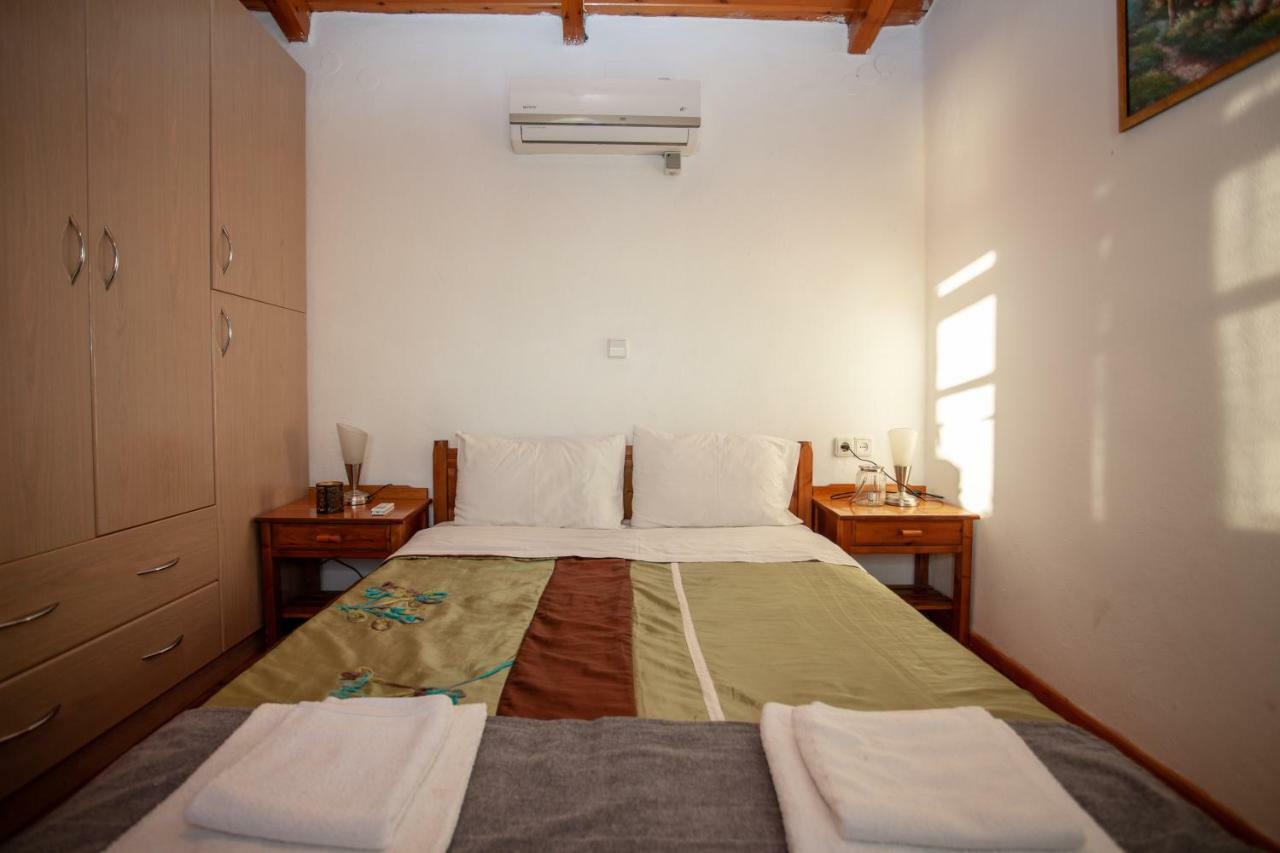 Hostal Argyros House Triopetra Exterior foto